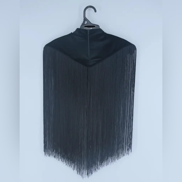 Tassel Trim Mock Neck Crop Shawl Cloak - Picture 5 of 6
